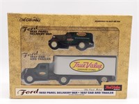 Ertl 1932 Panel Delivery Van and 1937 Cab and