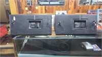 Pair of cr81 Cinema system speakers