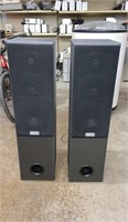 Pair of Sony home stereo speakers