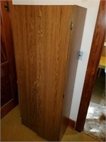 Wood grain cabinet