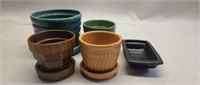 Lot of a usa and 4 McCoy planters