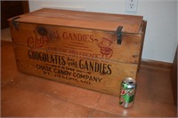 GREAT Chase's Candies Antique Lidded Wood Box