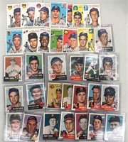 Over 30 Assorted Baseball Cards