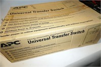 Schnieder Universal Transfer Switch
