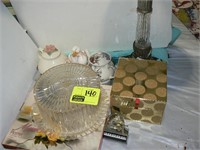 TABLE LAMP, PLASTIC CAKE PLATE AND COVER,