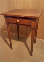 ANTIQUE CHERRY SIDE TABLE