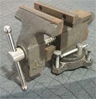 4.5" Bench Vise By Columbian