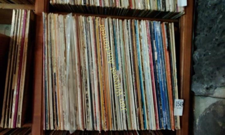 Albums, Radio, Boxes and more Online Auction