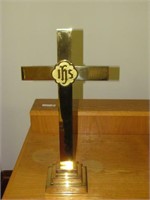 Alter Cross