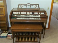 Wurlitzer Electric Organ