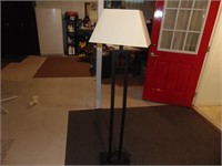 Decorative Corner Lamp - 45" Tall