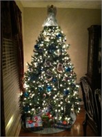 7Ft. Pre Lit Christmas Tree