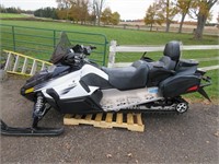 2010 ARCTIC CAT SNOWMOBILE