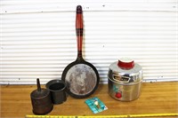 Vintage kitchen items