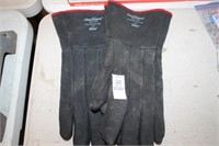 TWO PAIR OF GLOVES