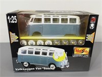 Maisto VW Bus Collector Model -NIB