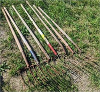 Various Pitch Fork 3,4 and 5 Tine.  Bidding on