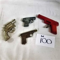 4 Toy Pistols