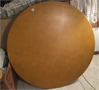 Round card table