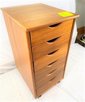 storage chest of drawers