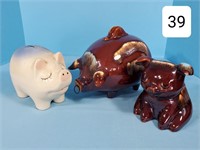 Lot of (3) Hull Art Piggy Banks