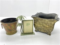 Metal Planters and Palm Tree 4x6 picture frame