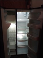 GE  Refrigerator
