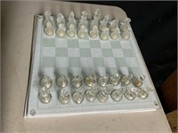 CRYSTAL CHESS SET  LIKE NEW