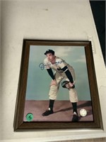 JOE DIMAGGIO  8 X 10