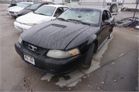 2001 Blk Ford Mustang