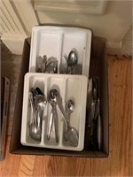 Stainless Flatware (Rm2)