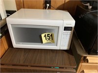 Microwave (Kitchen)