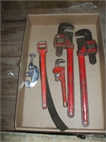PIPE WRENCHES, PIPE CUTTER