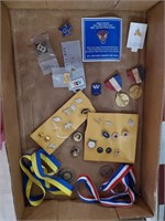 Box 32 old pins and medals