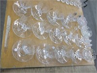 QTY CRYSTAL PARFAIT DISHES WITH PLATES,