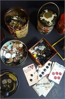 VINTAGE TINS & BUTTONS