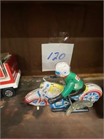WIND UP TIN MOTORCYCLE TOY MADE IN CHINA