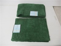 (2) Reversible Fluffy Green Bath Mat