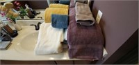 ASSORTED TOWELS