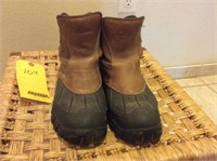 CABELA'S Snow Boots & Boot Dryer (Size 8D)