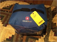 SWIS GEAR Sleeping Bag W/Soft Carrying Bag