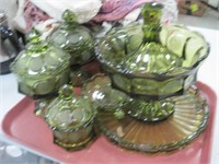 tray lot of green Coin Dot glass 8pc