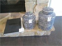 4PC CANISTERS WITH BOOKS