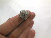 Sterling Silver Ring w/Clear Stones Size 6.5