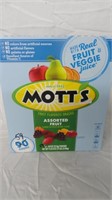 Motts Assorted Fruit Snacks 59 Pches. Best By: