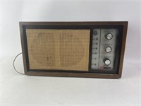 Vintage Daystrum HeathKit FM Tube Radio GR-21