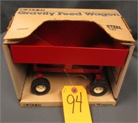 ERTL GRAVITY FEED WAGON