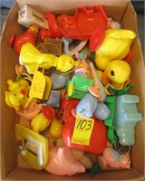 FLAT ASSORTED VINTAGE BABY TOYS