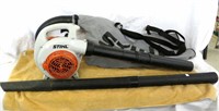 Stihl leaf blower SH56C with extension, bag