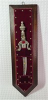 Very Detail Jeweled Dagger With Hanging Display